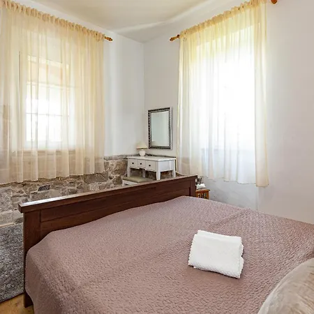 Villa Frane Sukosan