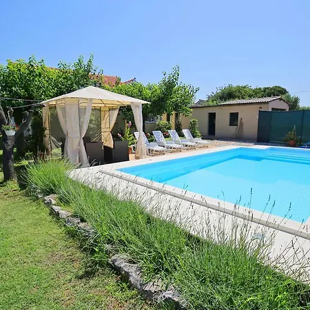 Vila Frane *